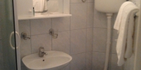 Hotelový pokoj - Olympic, Černá Hora - rekonstruovaná koupelna