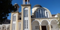 Lindos kostel naproti Krana Square