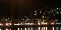 Noční Ulcinj od přístavu  2